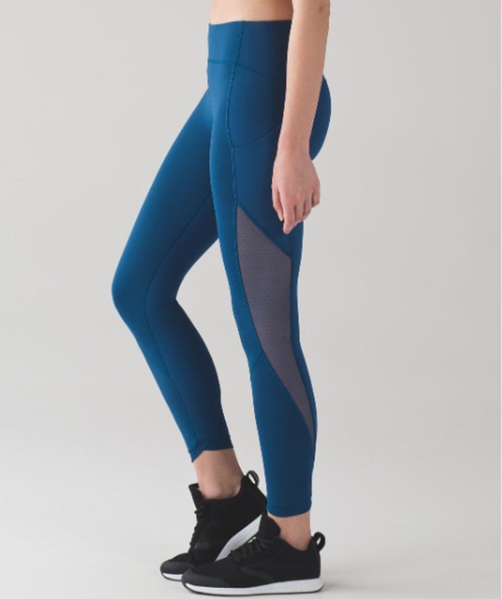 Lululemon Sole Training 7/8 Tight Poseidon size 10